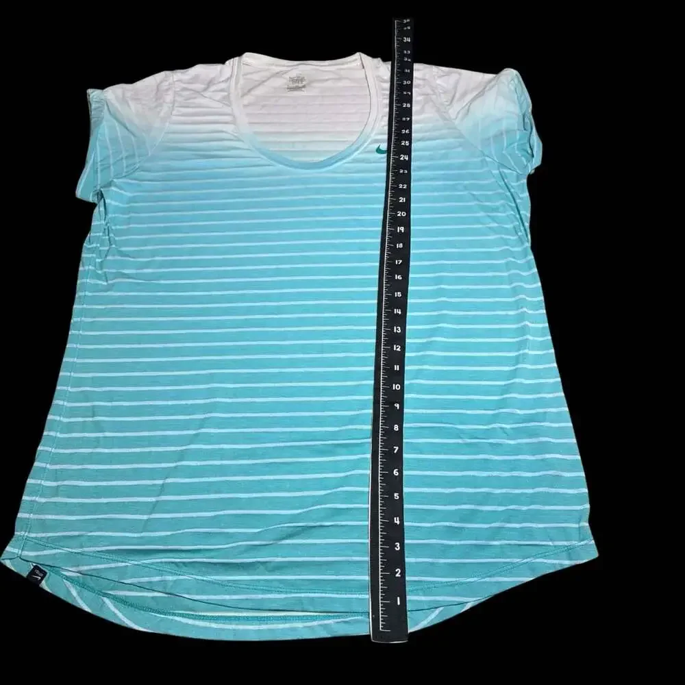 Nike short sleeve